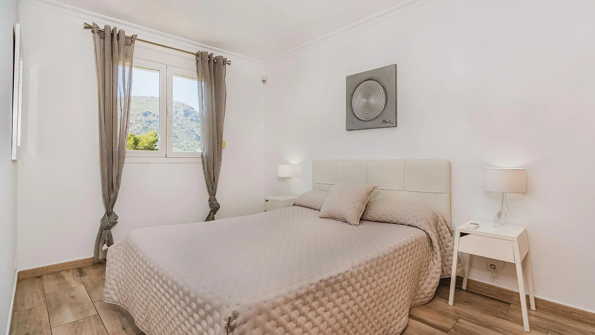 אלקודיה Villa Belgica